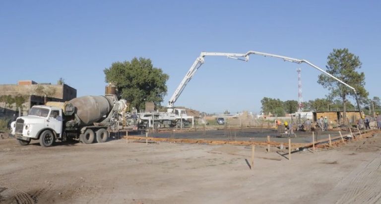 Avanza La Obra Del Nuevo Edificio Del Instituto Con El Hormigonado