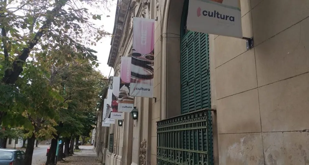 Realizan una convocatoria abierta para la primera comparsa diversa de Bolívar