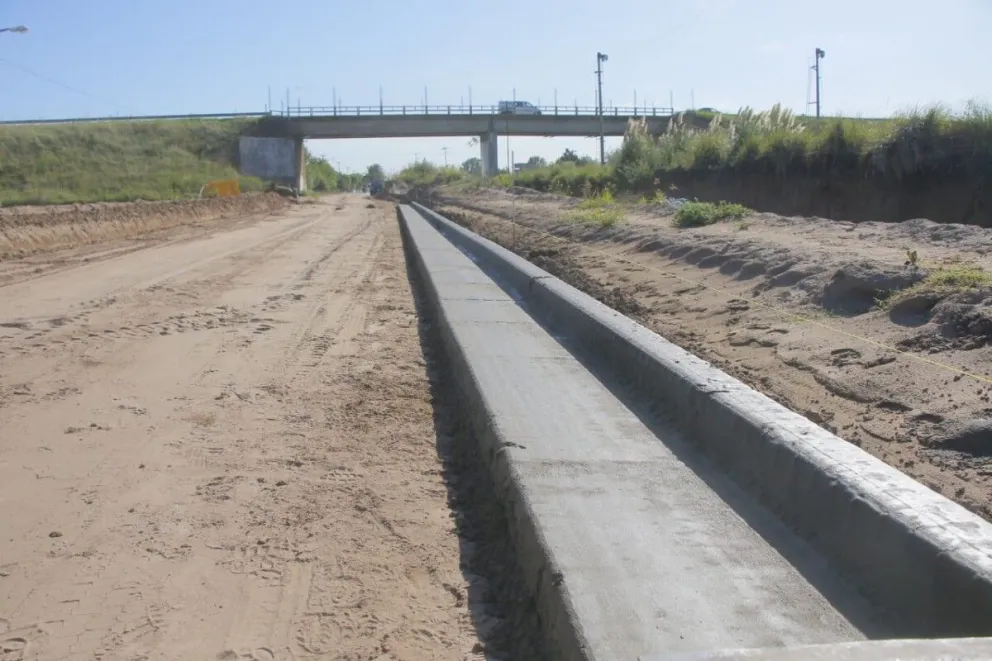 Se ejecutaron cien metros lineales de cordón cuneta en prolongación 25 de mayo