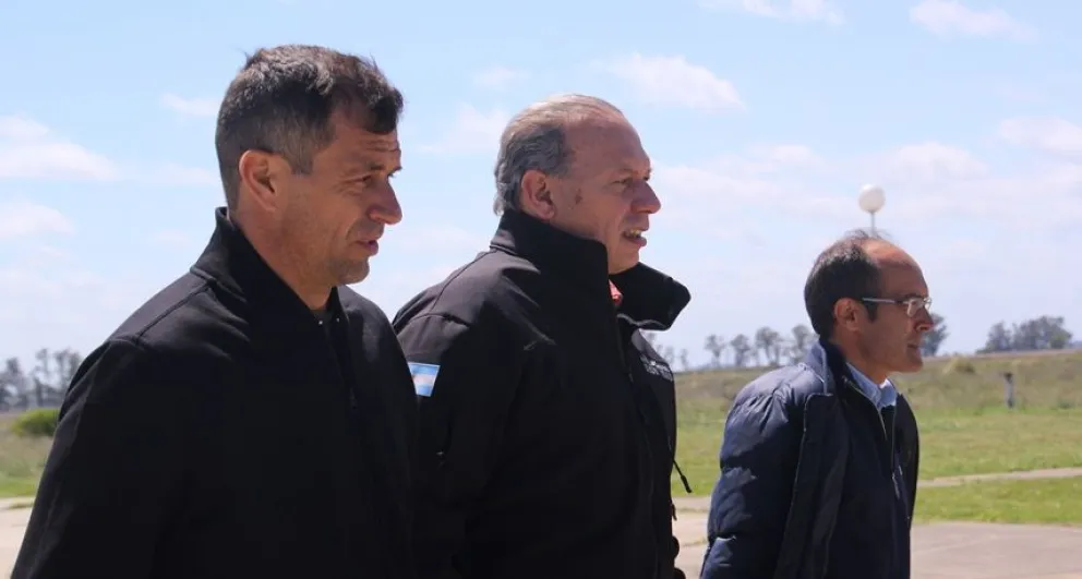 El ministro Sergio Berni visitó Bolívar e hizo entrega de ocho móviles policiales