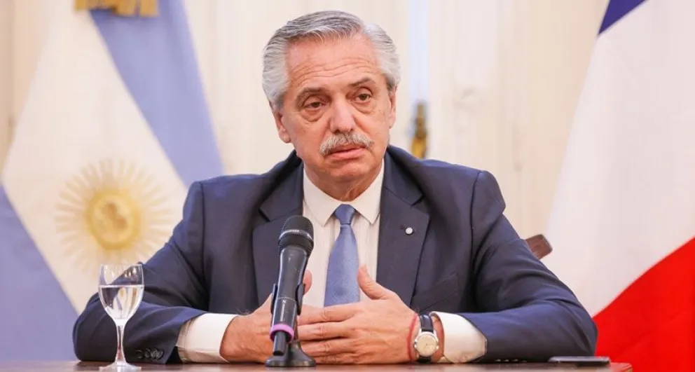 El gobierno nacional oficializó el pago con bonos a CABA, en paralelo a recurso para revertir cautelar