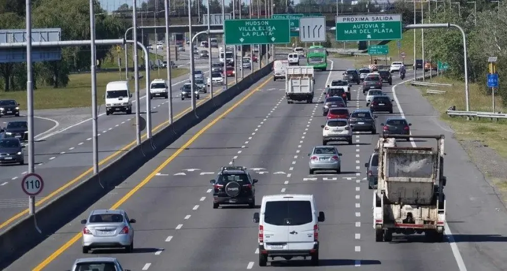 Planeando las vacaciones de la temporada 2023: ¿qué documentos debo tener para viajar en auto?