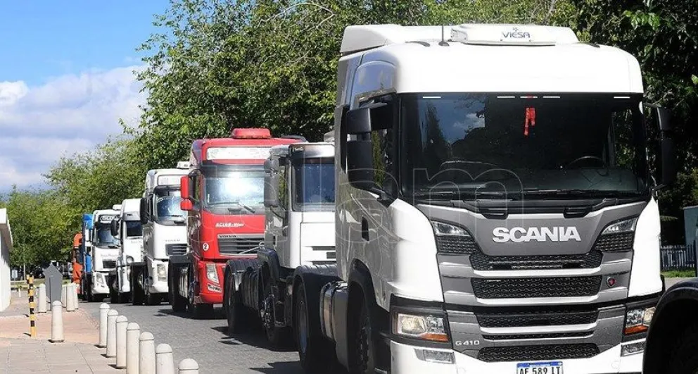 Renuevan la norma que restringe la circulación de camiones