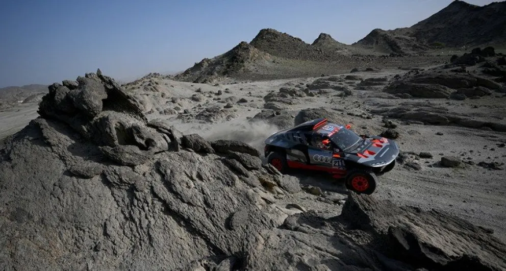 Comienza el Rally Dakar en Arabia Saudita con 18 pilotos argentinos en cinco categorías