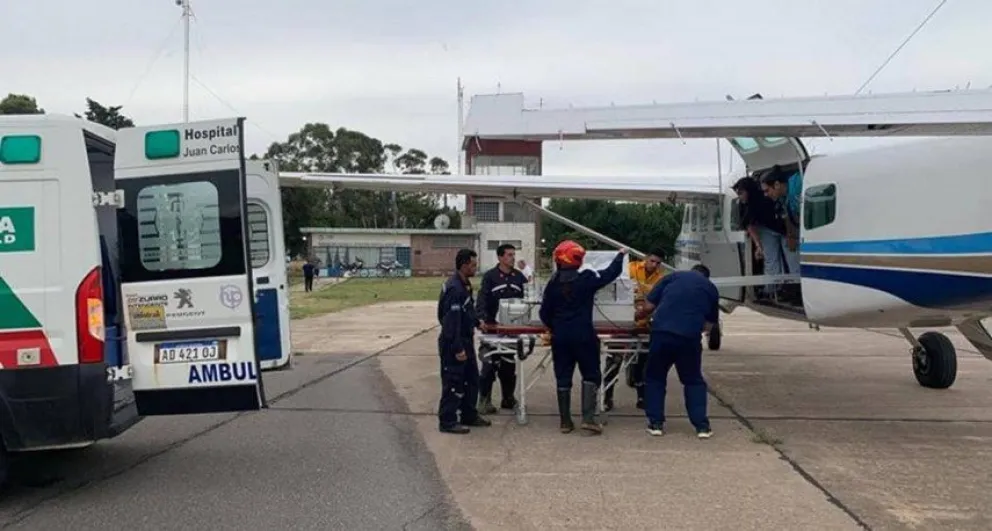 Pehuajó: un vuelo sanitario le salvó la vida a un bebé prematuro que nació con un kilo