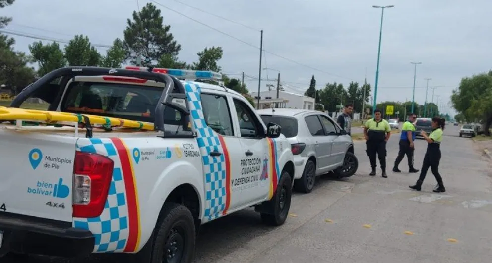 Se le salió una rueda mientras circulaba por avenida Mariano Unzué y cortó parcialmente el tránsito