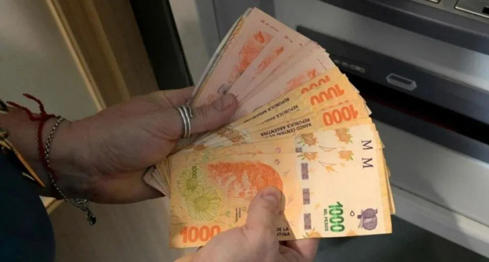 El Gobierno analiza la posibilidad de crear un nuevo billete de $5.000 y $10.000