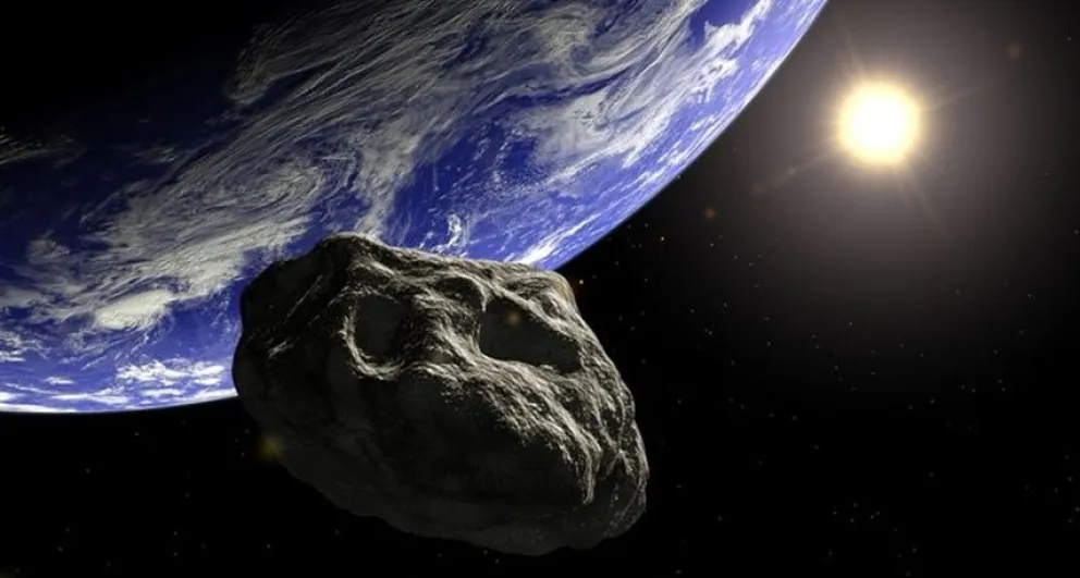 Un asteroide pasó esta noche “extraordinariamente cerca” de la Tierra