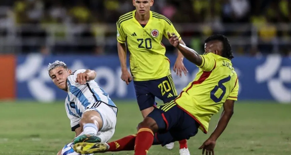 Argentina perdió, quedó eliminada del Sudamericano y no jugará el Mundial