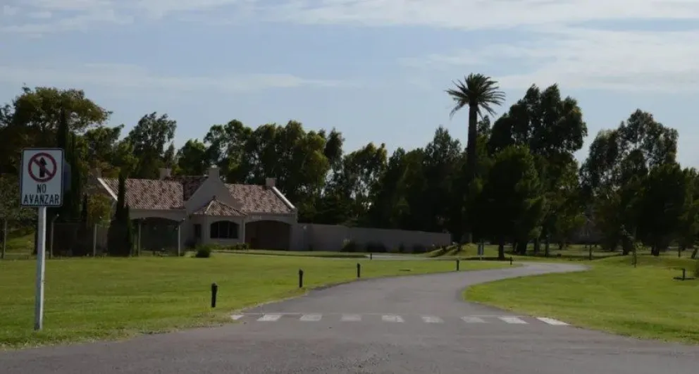 Robo en un country: se llevaron dos cajas fuertes con dólares y pesos