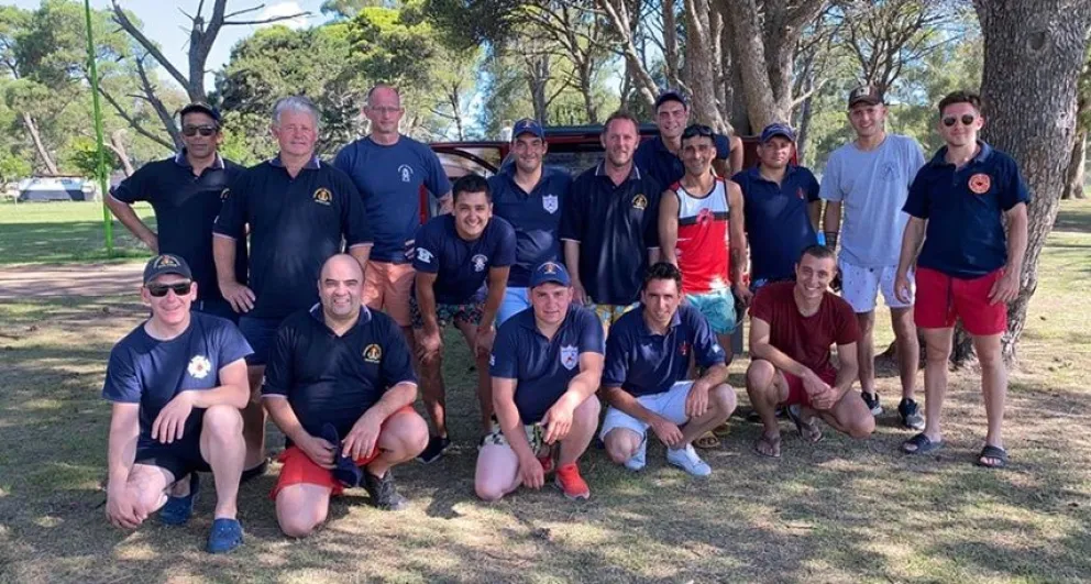 Bomberos practicaron rescate acuático en Daireaux: “Como cuartel nos sirvió mucho”