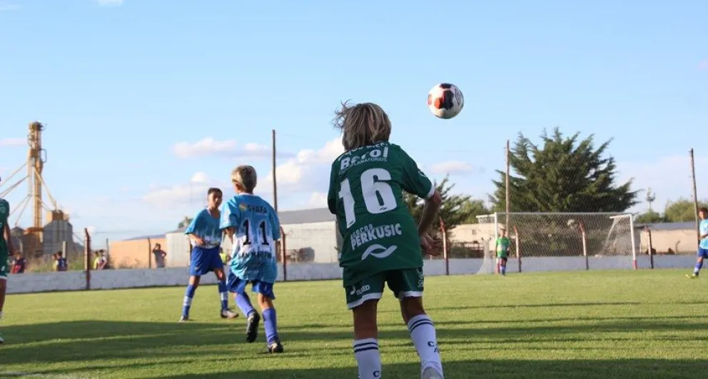 Domingo de definiciones en el Mundialito Nico Treviño: cronograma de partidos