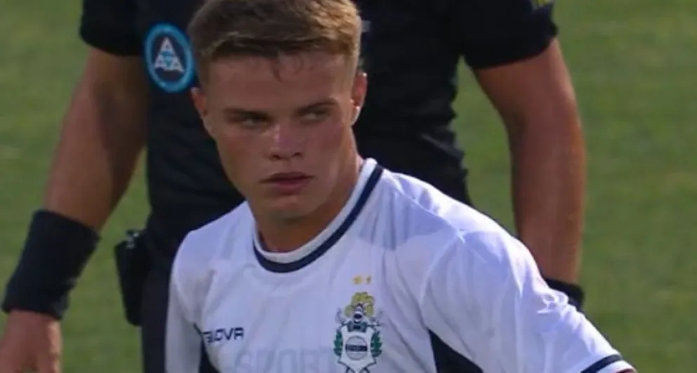 Nacho Miramón volvió a completar los 90 minutos en Gimnasia y los hinchas se llenaron de elogios