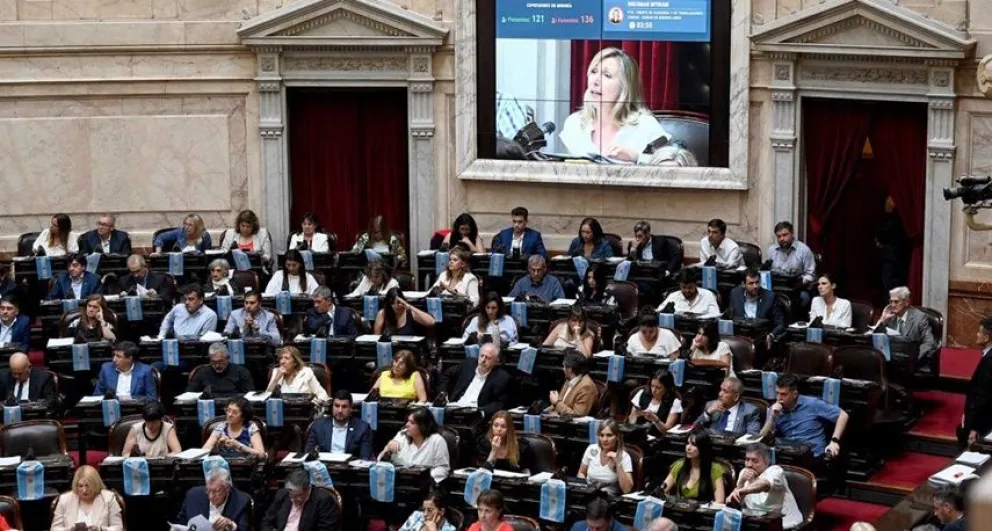 Moratoria previsional: el FdT y bloques intermedios buscan aprobar el proyecto