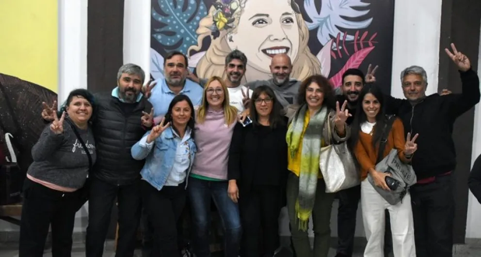 El peronismo bolivarense participó del plenario de la Séptima que pidió por Cristina candidata