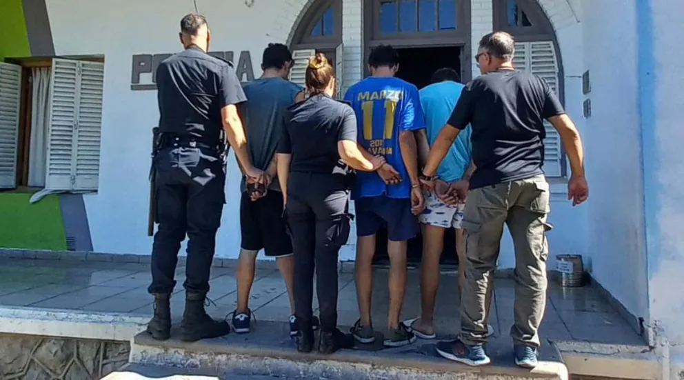 Desbarataron la banda de “los roba ruedas” y aprehendieron a dos personas