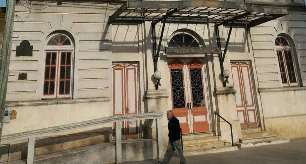 Un ensamble de coros protagoniza el espectáculo “Un largo viaje” en el Teatro Coliseo Español