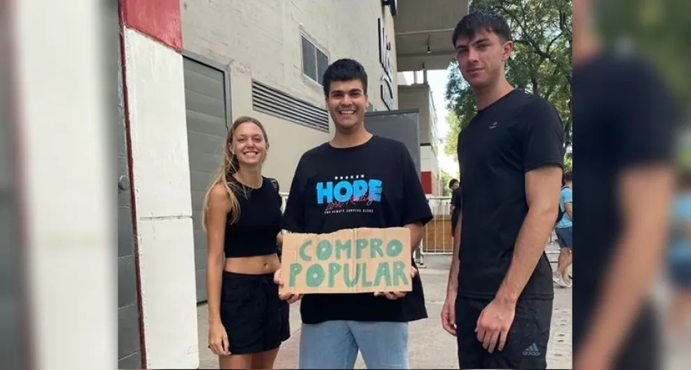 Fue a comprar entradas para el partido de Argentina y le labraron un acta por fomentar la reventa
