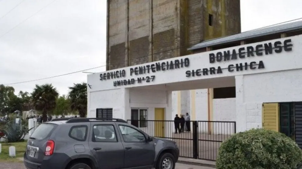 Un interno se fugó de la cárcel de Sierra Chica y fue atrapado por la policía