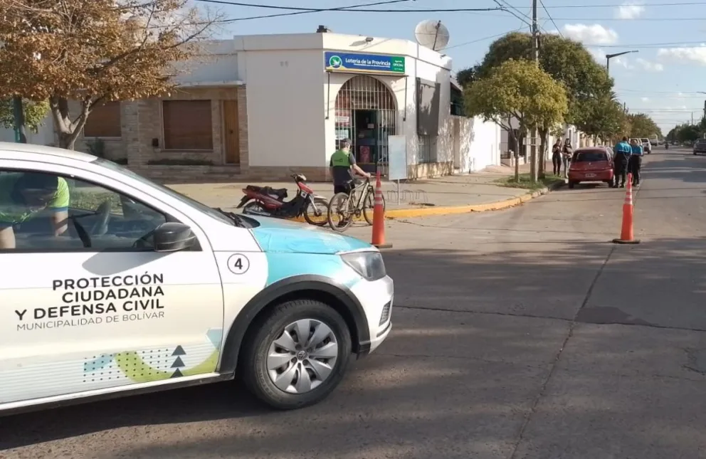 Una mujer y un menor hospitalizados tras un accidente en planta urbana