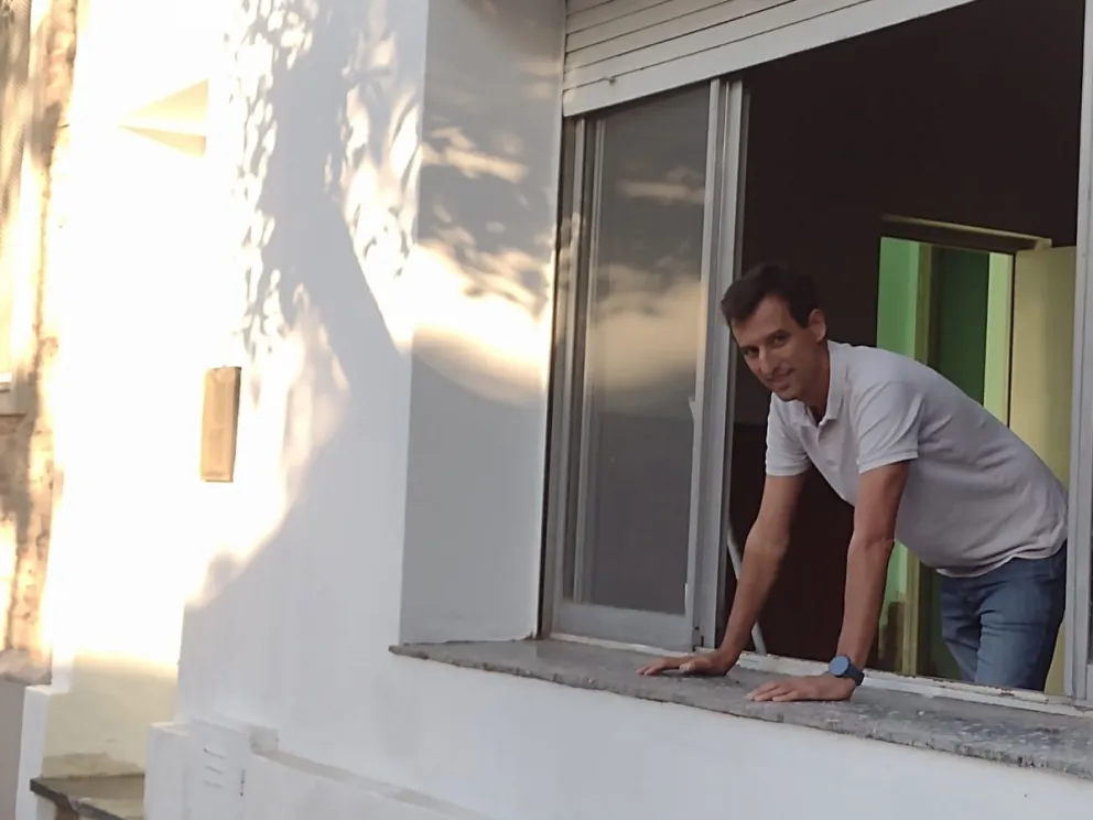 César Pacho inaugura la "Casa Evolución", desde donde impulsará su precandidatura a intendente