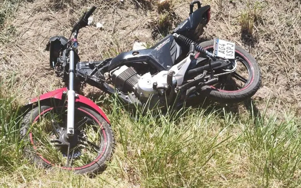 Una motociclista de Bolívar sufrió un accidente en la ruta 226