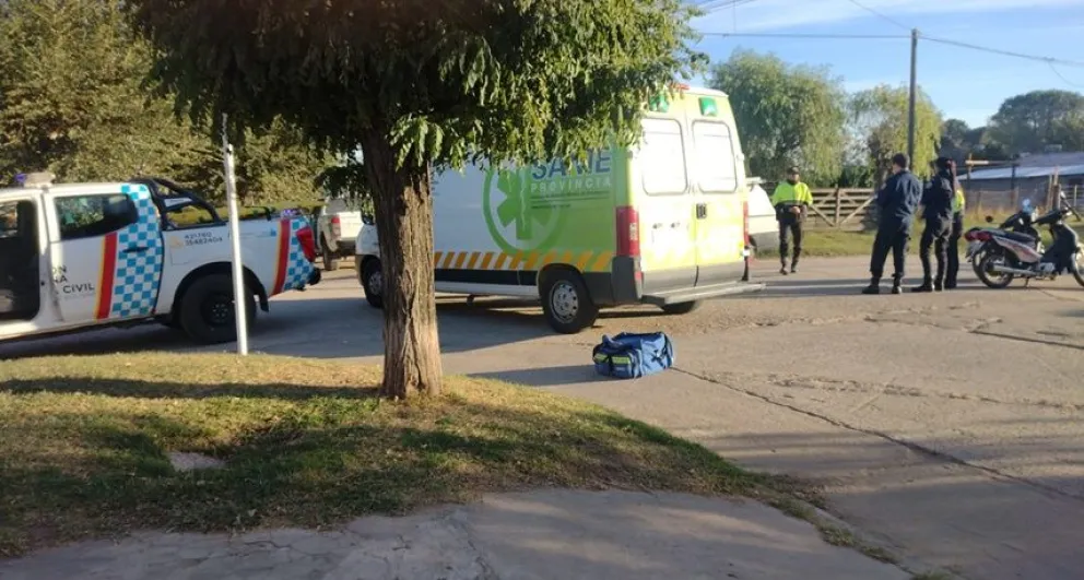 Tras un accidente entre dos motos, tres personas fueron hospitalizadas 