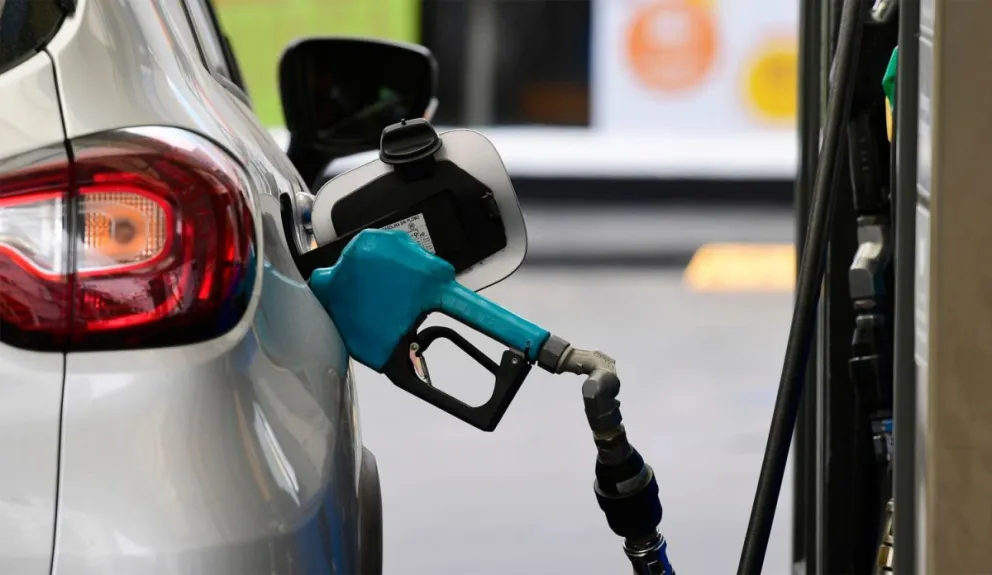 Nuevo aumento de combustibles: cuáles son los valores actuales de la nafta y el diésel en Bolívar