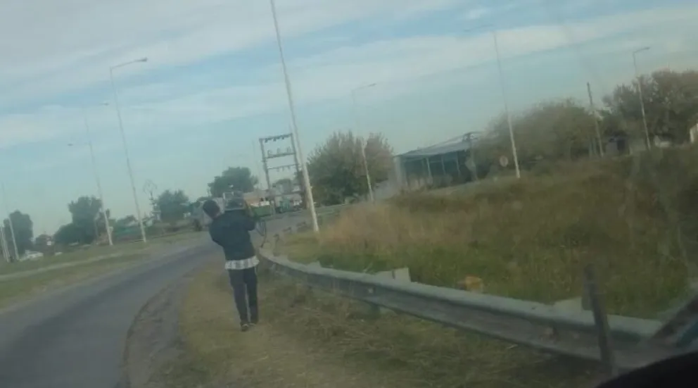 Aprehendieron a un hombre por robar una soldadora e intentar agredir a la policía 