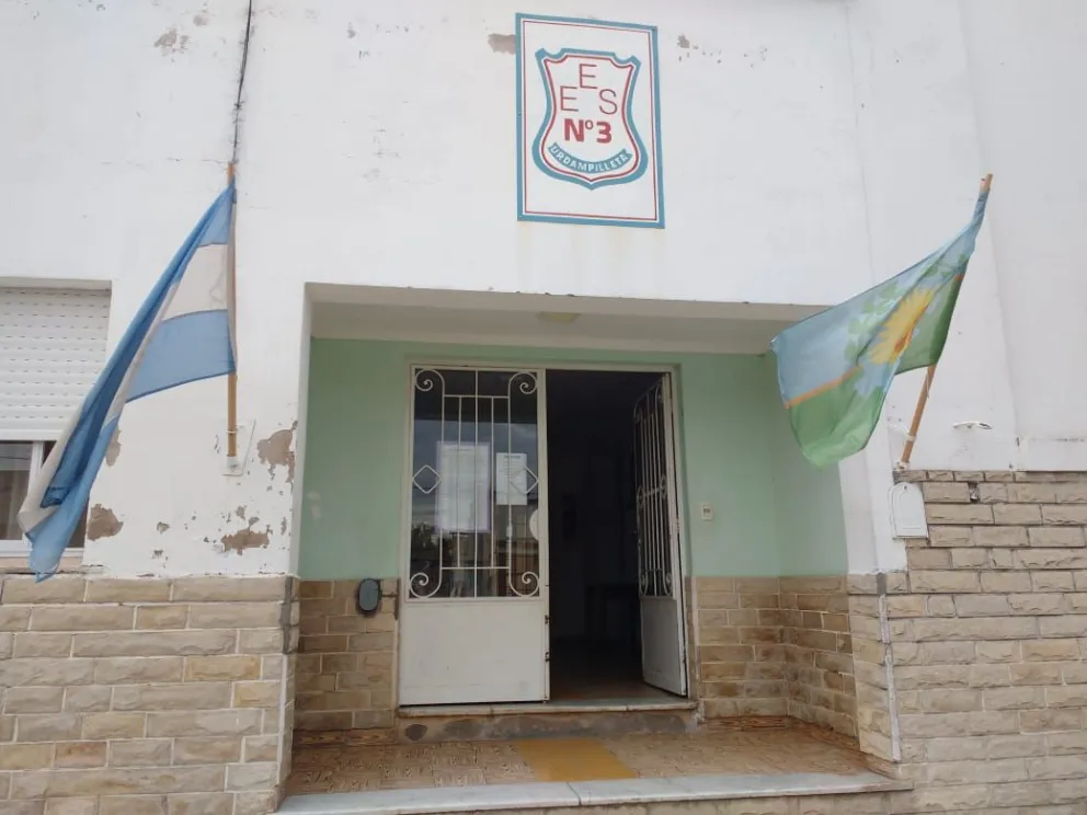 La Escuela Secundaria Nº3 lanzó una campaña para cuidar el medio ambiente