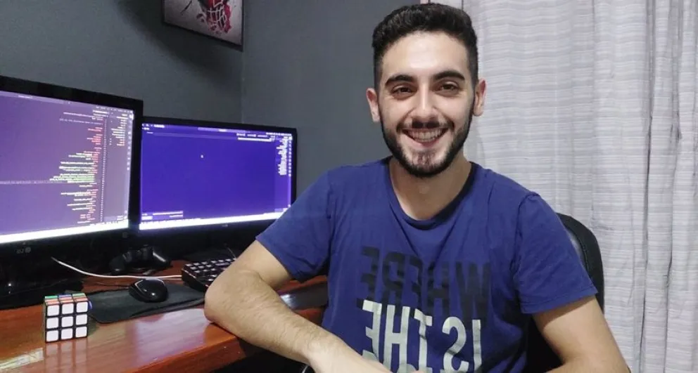 Es bolivarense y creó una aplicación con Inteligencia Artificial para resumir textos