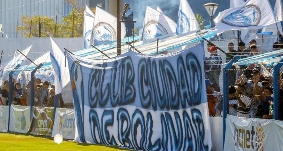 Fue suspendido el encuentro entre Club Ciudad de Bolívar y Huracán Las Heras