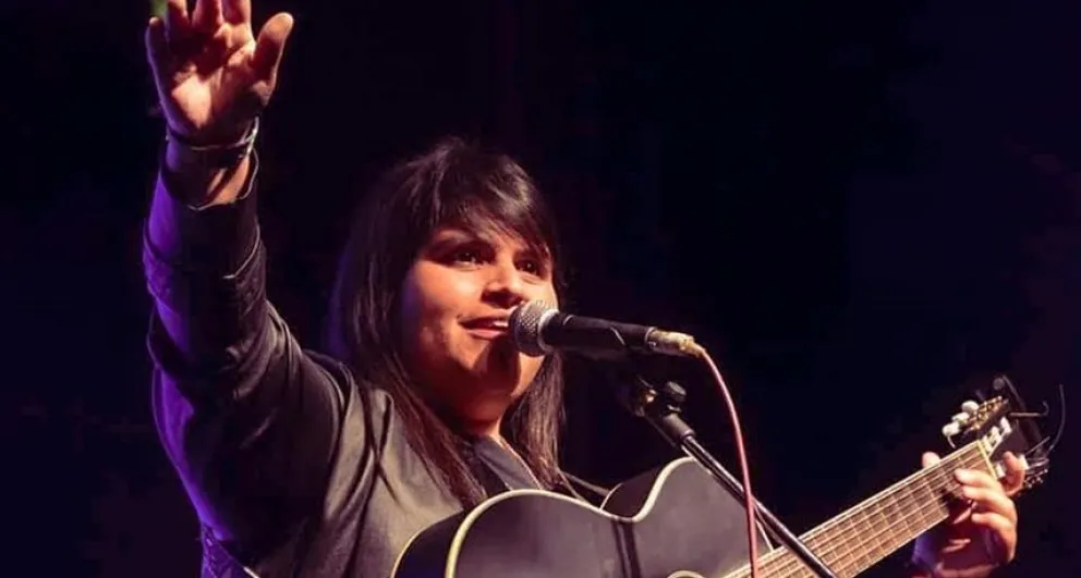 La hendersonense que reversionó un tema de Lali Espósito se presenta en Daireaux