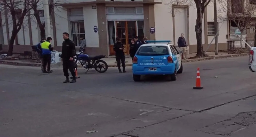 Se produjeron daños materiales tras un choque en Ignacio Rivas y Olascoaga