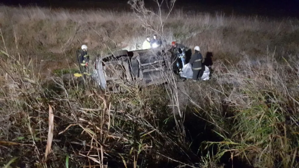 Tres personas hospitalizadas tras sufrir un vuelco en Ruta 65