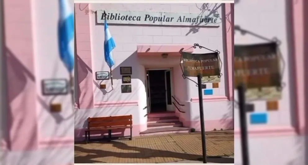 Entregaron un subsidio municipal a la biblioteca popular que podría ser rematada